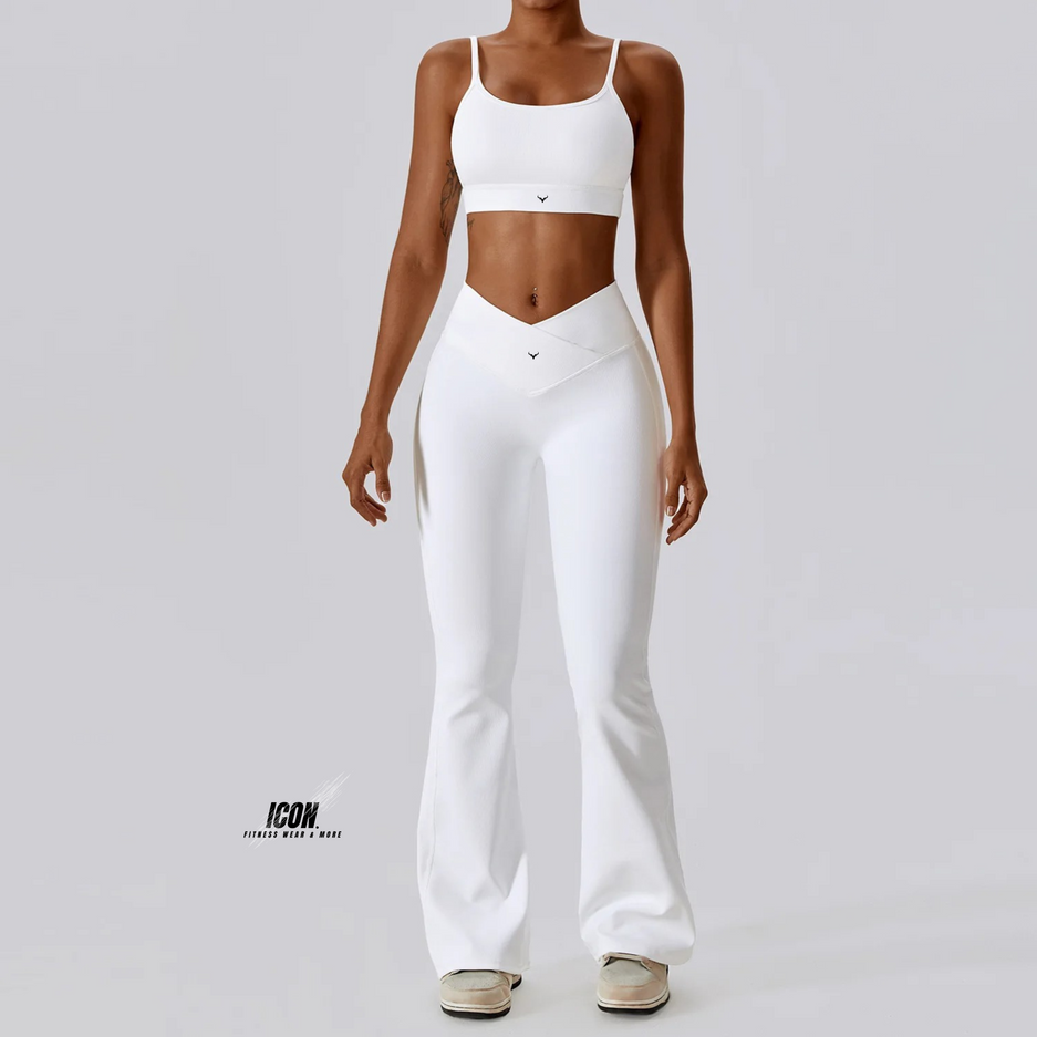 ICON. סט חליפה דגם שנהב