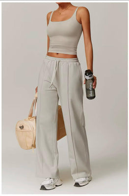 ICON. סט חליפה דגם ג'וליה